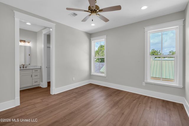 412 Main Street, Bay Saint Louis, MS 39520