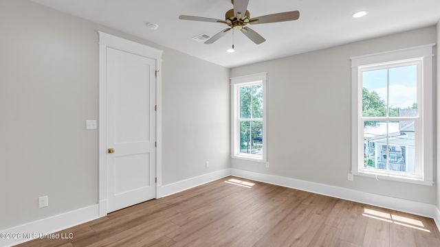 412 Main Street, Bay Saint Louis, MS 39520