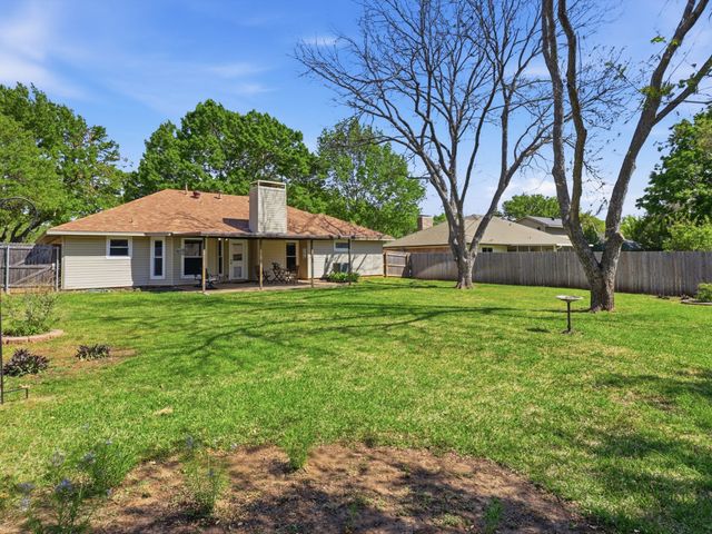 2021 N Lake Trail, Denton, TX 76201