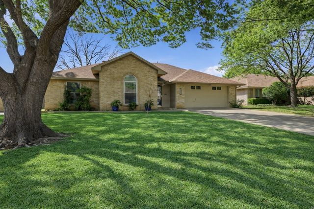 2021 N Lake Trail, Denton, TX 76201