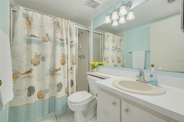 1882 PINE RIDGE WAY W C2, Palm Harbor, FL 34684