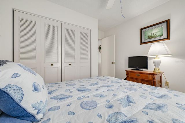 1882 PINE RIDGE WAY W C2, Palm Harbor, FL 34684
