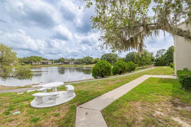 1882 PINE RIDGE WAY W C2, Palm Harbor, FL 34684