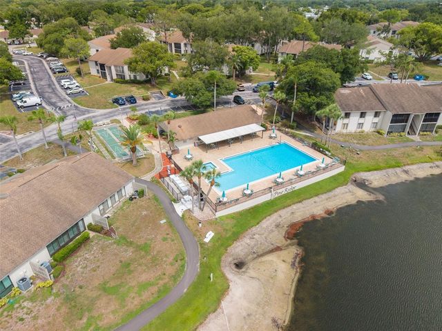 1882 PINE RIDGE WAY W C2, Palm Harbor, FL 34684