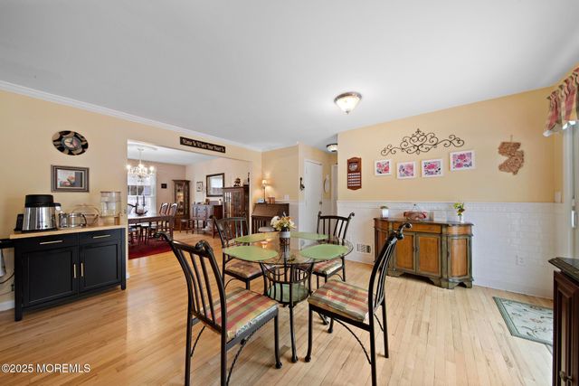 69 Chestnut Court, Brick, NJ 08723