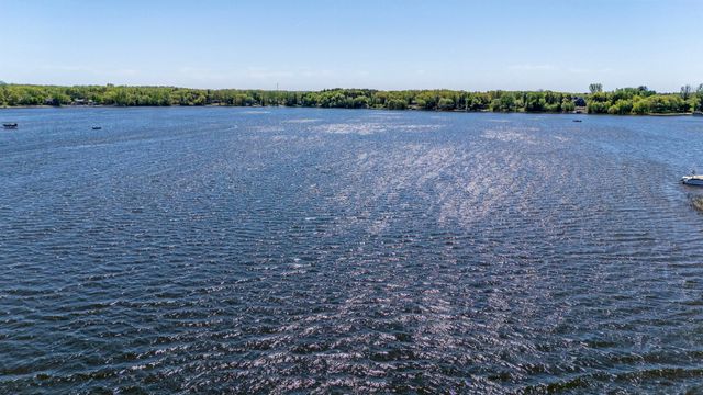 14676 Devitt Avenue NW, Silver Creek Twp, MN 55362