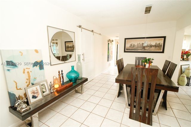 14945 SW 49th Ln H-6, Miami, FL 33185