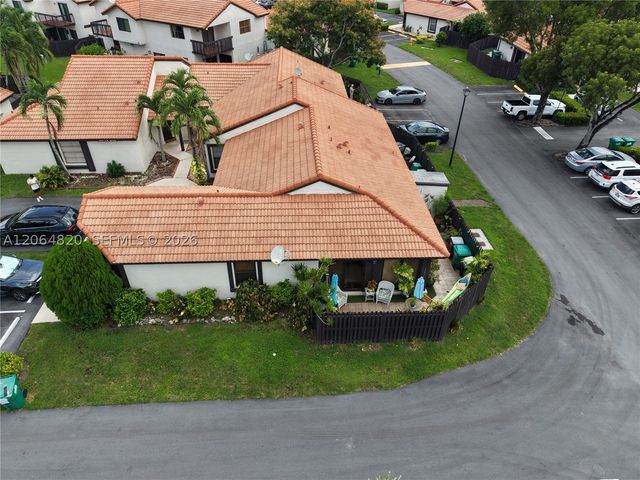 14945 SW 49th Ln H-6, Miami, FL 33185