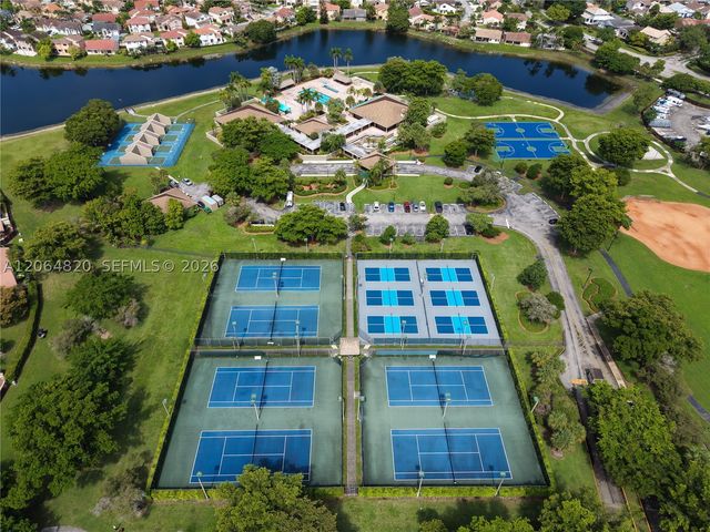 14945 SW 49th Ln H-6, Miami, FL 33185