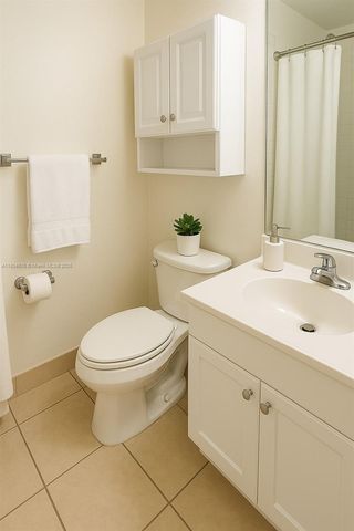 2533 NE 15th St, Pompano Beach, FL 33062