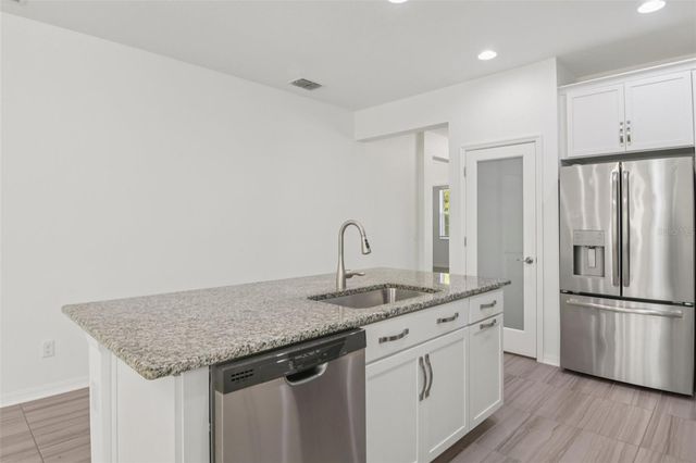 3982 NIGHT STAR TRAIL, Odessa, FL 33556