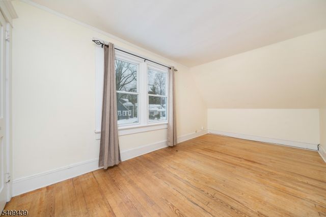 38 Inwood Rd, Chatham Boro, NJ 07928