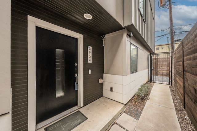 4954 Camdale Court, Dallas, TX 75206