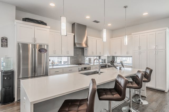 4954 Camdale Court, Dallas, TX 75206