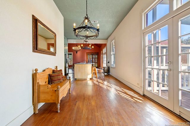 980 Old Boerne, Bulverde, TX 78163