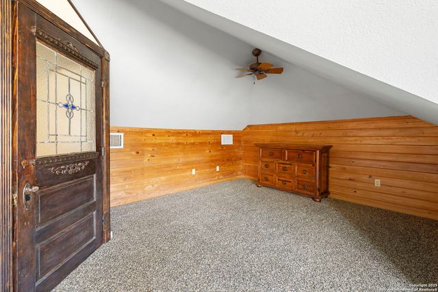 980 Old Boerne, Bulverde, TX 78163