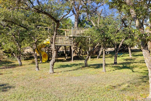 980 Old Boerne, Bulverde, TX 78163