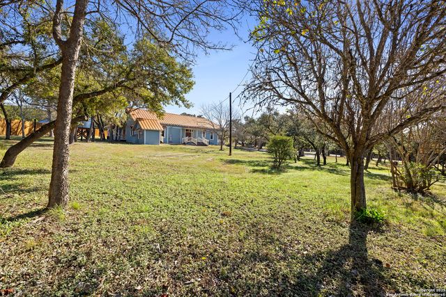 980 Old Boerne, Bulverde, TX 78163