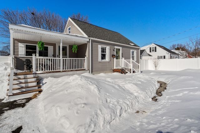 32 Packard Road, Stoughton, MA 02072