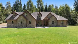 9033 108th Street NE, Arlington, WA 98223