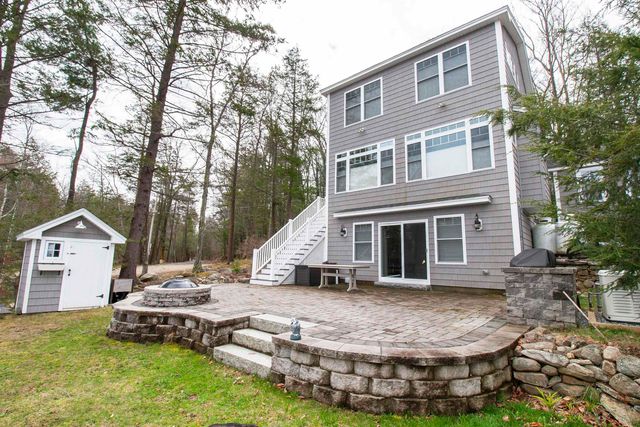 271 Pond View Drive, Hampstead, NH 03826