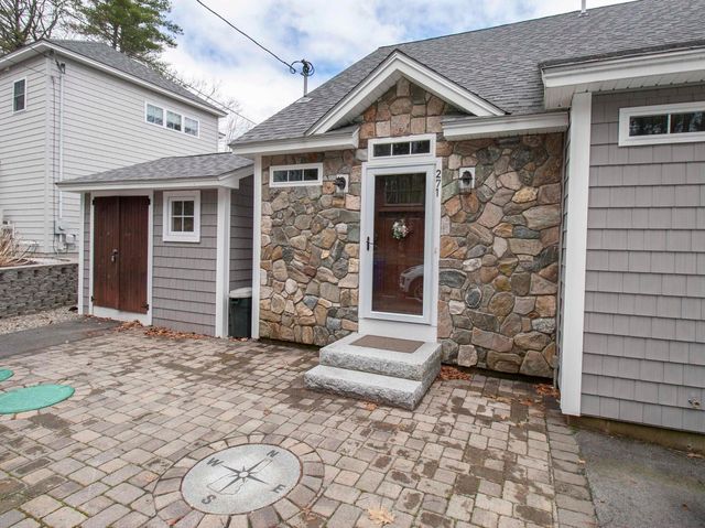 271 Pond View Drive, Hampstead, NH 03826