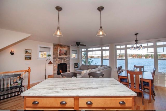 271 Pond View Drive, Hampstead, NH 03826