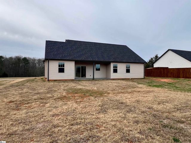537 Bill Lattimore Road, Chesnee, SC 29323