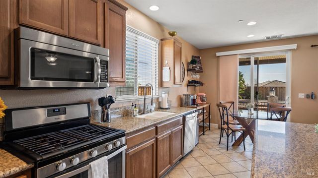 3862 Clay Bank Rd, Fairfield, CA 94533