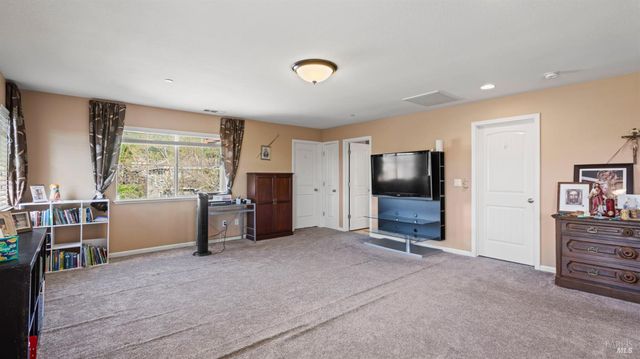 3862 Clay Bank Rd, Fairfield, CA 94533