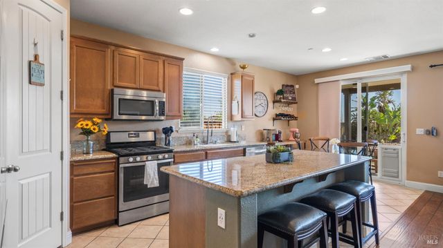 3862 Clay Bank Rd, Fairfield, CA 94533