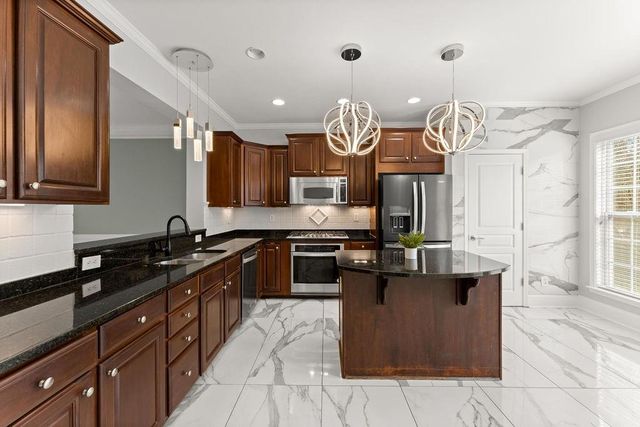 2876 Overlook NE Way, Atlanta, GA 30324