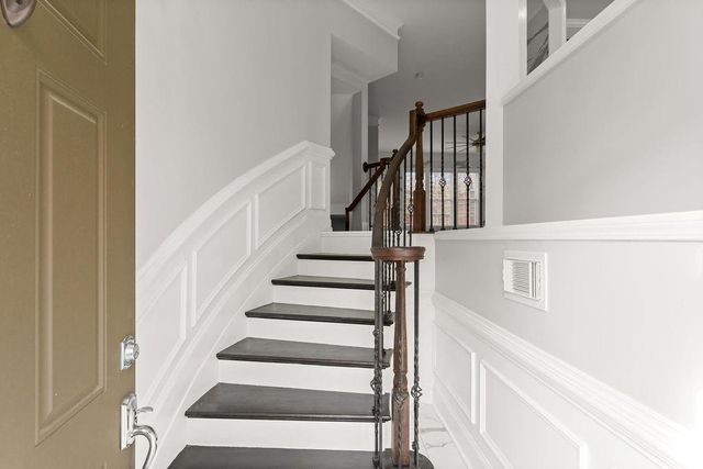 2876 Overlook NE Way, Atlanta, GA 30324