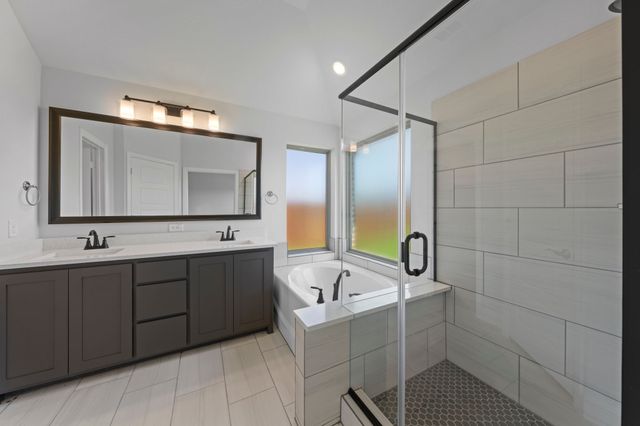 2452 Acacia Road, Cleburne, TX 76033