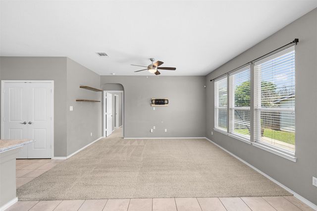 9104 Lonesome Oak Drive, Temple, TX 76502