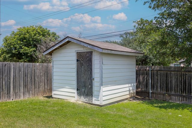 9104 Lonesome Oak Drive, Temple, TX 76502