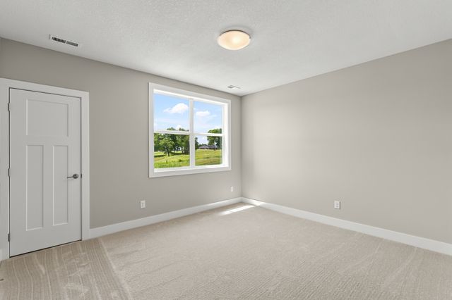 2531 Bos Landen Drive, Pella, IA 50219