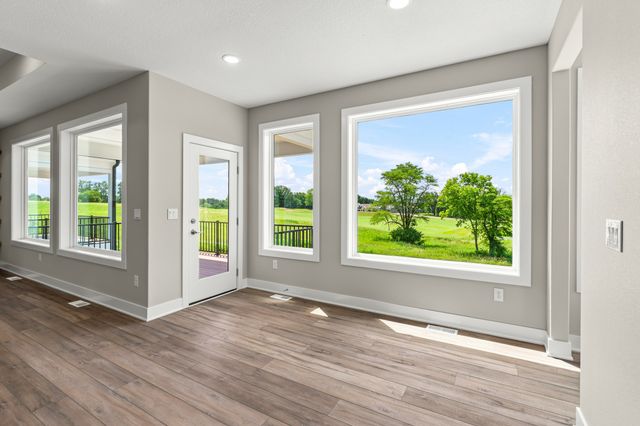 2531 Bos Landen Drive, Pella, IA 50219