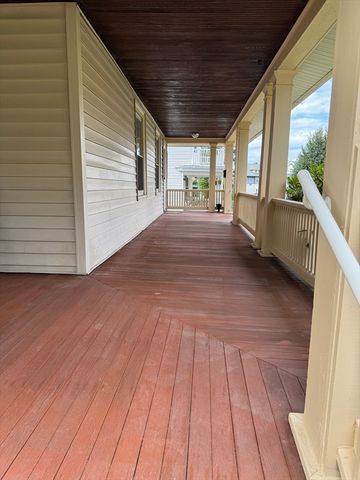 6 Hadwen Lane 1, Worcester, MA 01602