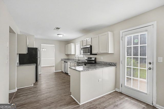 2909 Crabapple Circle SE, Conyers, GA 30013