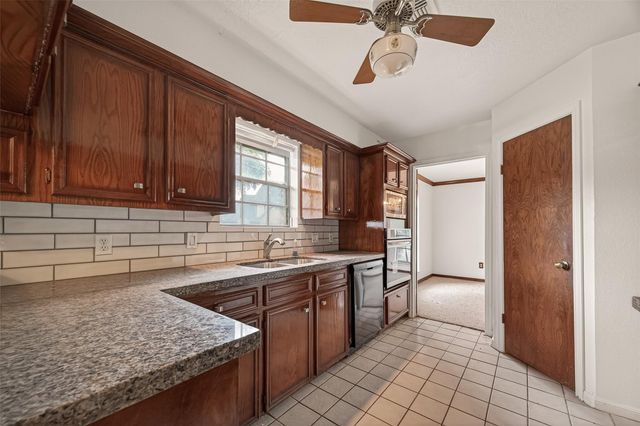12835 Woodlite Lane, Houston, TX 77015