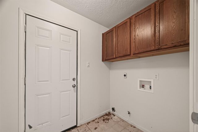 12835 Woodlite Lane, Houston, TX 77015
