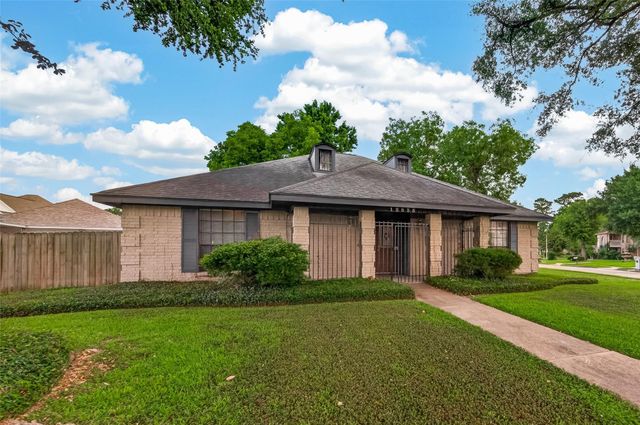 12835 Woodlite Lane, Houston, TX 77015