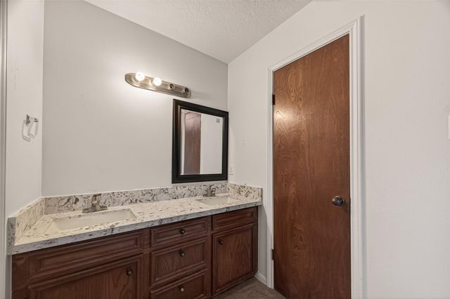 12835 Woodlite Lane, Houston, TX 77015