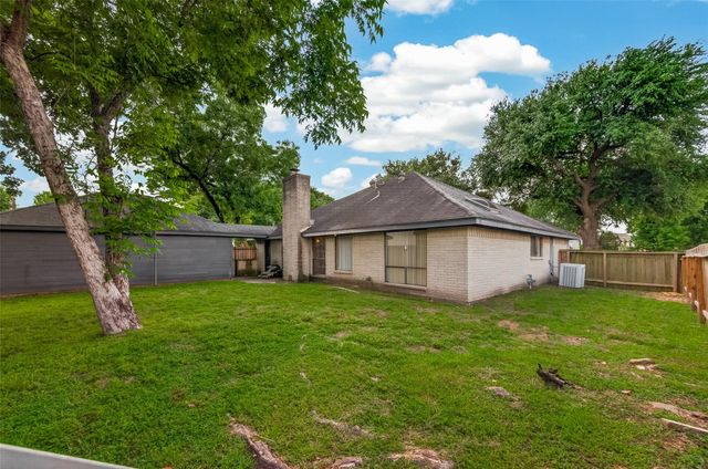12835 Woodlite Lane, Houston, TX 77015