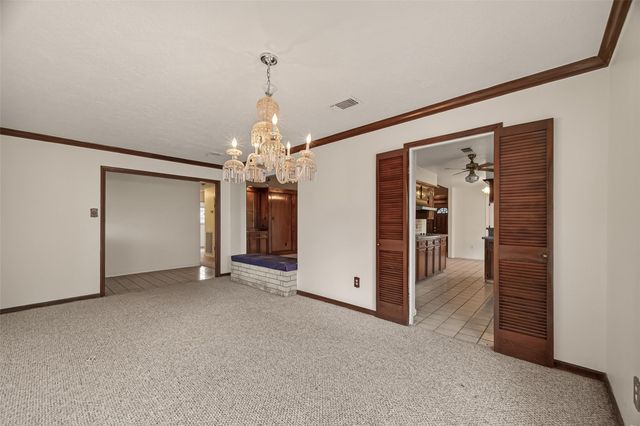 12835 Woodlite Lane, Houston, TX 77015