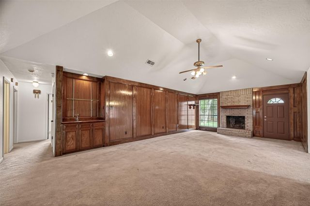 12835 Woodlite Lane, Houston, TX 77015
