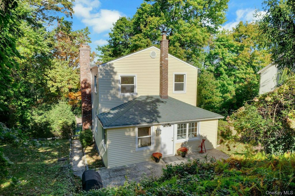 118 Circular Street, Thornwood, NY 10594 — photo 5