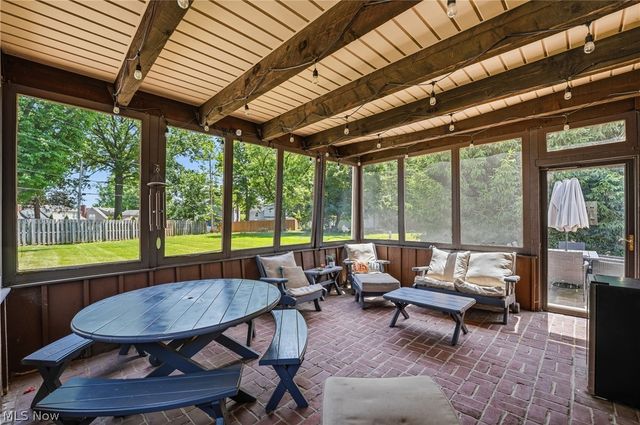 105 Ridgewood Drive, Boardman, OH 44512
