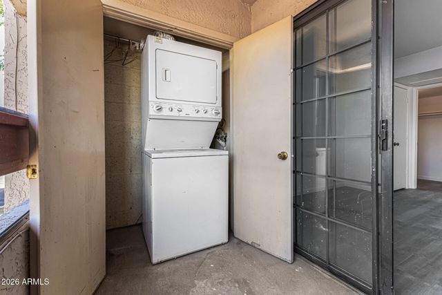 3131 W COCHISE Drive 229, Phoenix, AZ 85051